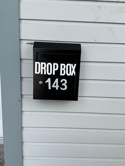 Drop Box 143
